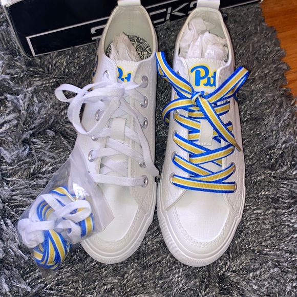 Pitt Converse Style Sneaker - Picture 4 of 5